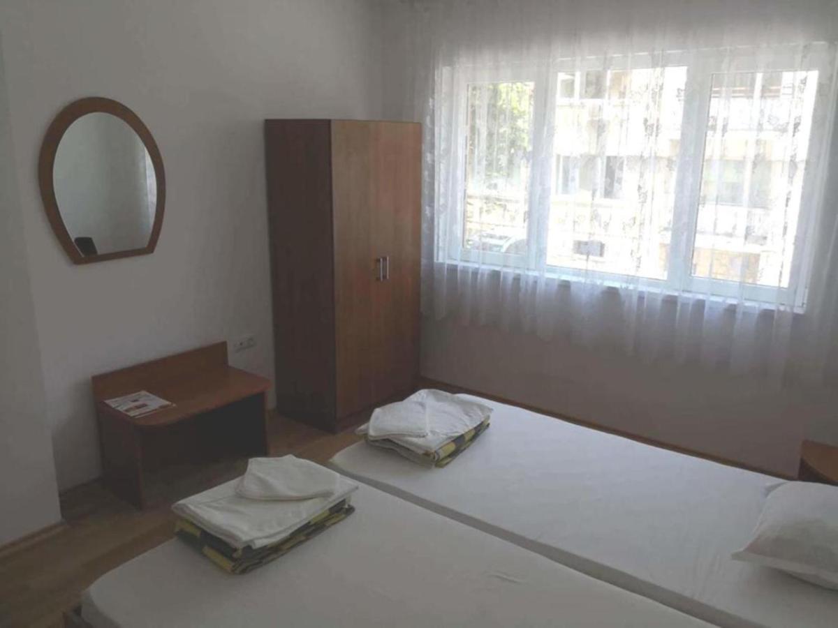 Apartment Flower Балчик Экстерьер фото